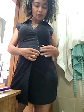 BiiancaEstradaa online show from 02.13.26