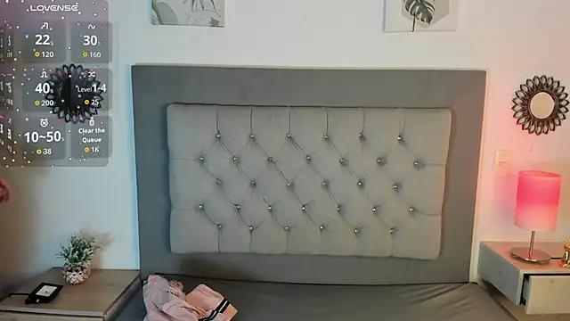 Seraphyne666 online show from 09.11.25