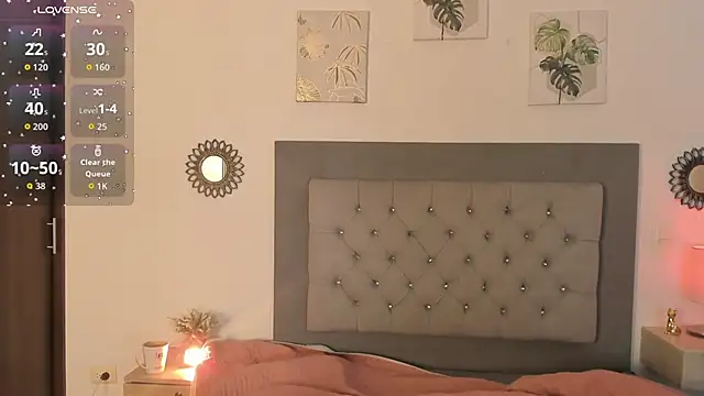 Seraphyne666 online show from 09.19.25