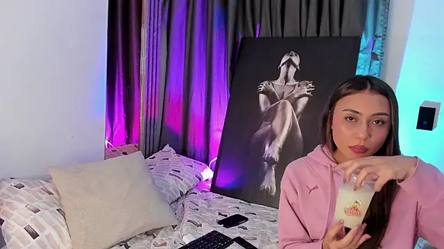 Snapshot of spicy_angels_ chatting on 02.25.26 spicy angels online show from 02.25.26