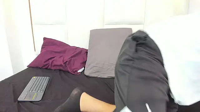 Snapshot of Naim_Bennetsex chatting on 09.08.25 Naim Bennetsex online show from 09.08.25