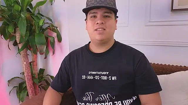 Naim Bennetsex online show from 04.13.26