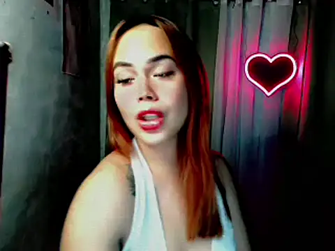 Snapshot of sweetsassyxx chatting on 11.12.25 sweetsassyxx online show from 11.12.25