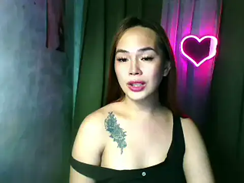 Snapshot of sweetsassyxx chatting on 11.20.25 sweetsassyxx online show from 11.20.25