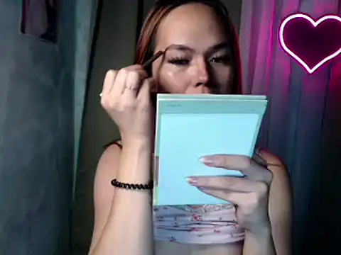 Snapshot of sweetsassyxx chatting on 11.27.25 sweetsassyxx online show from 11.27.25