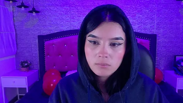 Natalie loffreda online show from 02.18.26