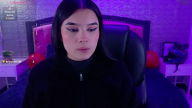 Natalie loffreda online show from 03.06.26