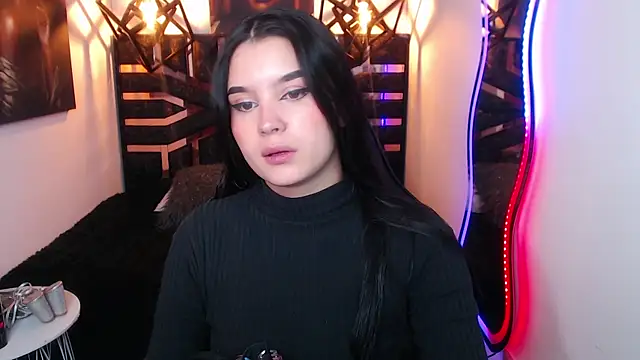 Natalie loffreda online show from 04.20.26