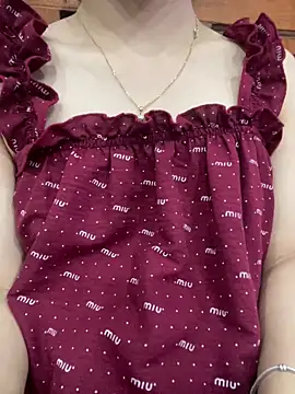 -NhaKy22 online show from 10.20.25