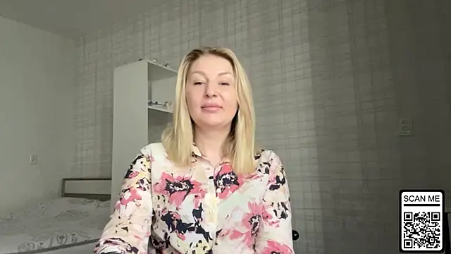 Blondie xoxoxo online show from 02.23.26