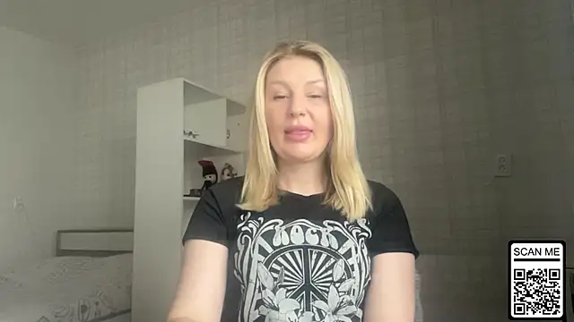 Blondie xoxoxo online show from 03.04.26