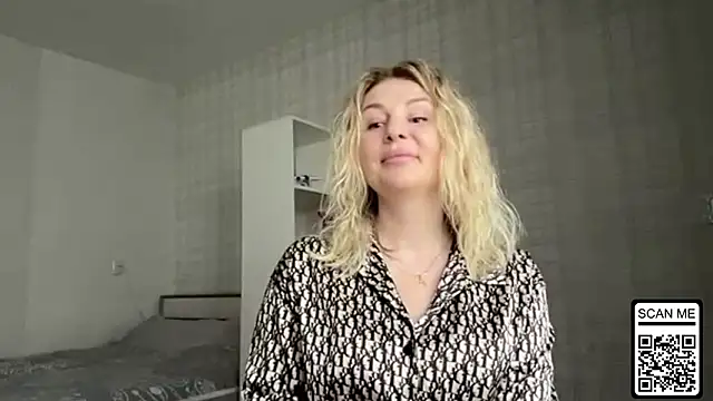 Blondie xoxoxo online show from 03.21.26