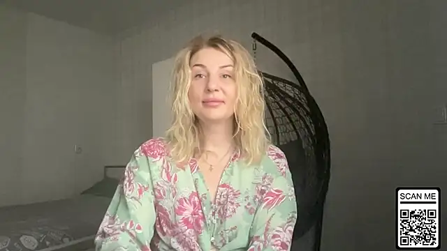 Blondie xoxoxo online show from 04.01.26