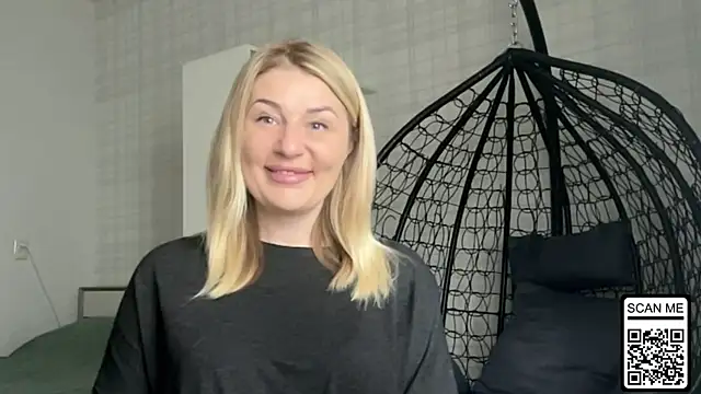 Blondie xoxoxo online show from 04.04.26