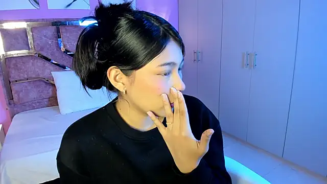 LICKY LOV online show from 01.07.26