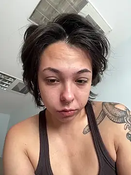 Kitty5348 online show from 10.18.25