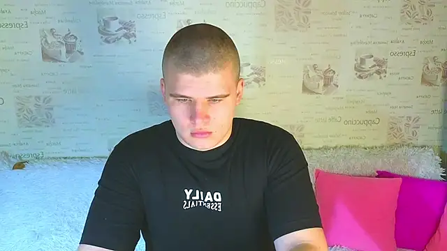 kittenmurr online show from 09.18.25