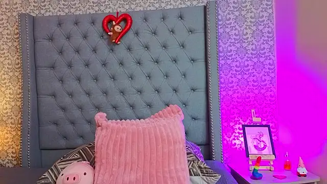 Abby roussee online show from 02.25.26