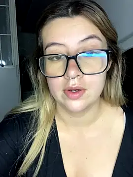 Blair Bunnyy online show from 11.14.25