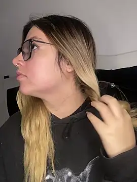 Blair Bunnyy online show from 01.10.26