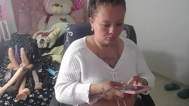 Snapshot of patty_squirt_ chatting on 02.19.26 patty squirt online show from 02.19.26