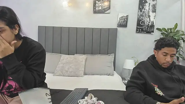 violet and myers online show from 09.29.25