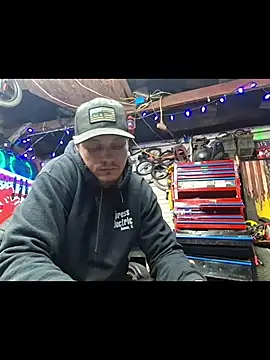 twistafatpipe online show from 02.15.26