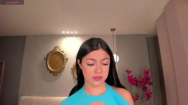 NataliaGaret online show from 10.15.25