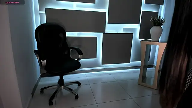 MilaColeman online show from 09.20.25