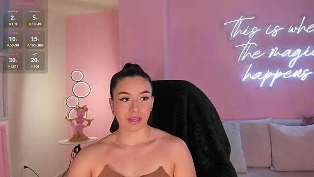 MilaColeman online show from 11.08.25