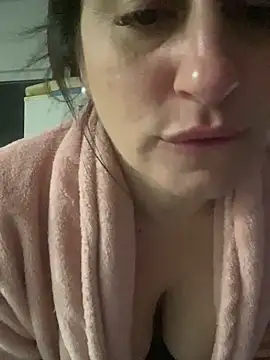 allana69 online show from 10.30.25