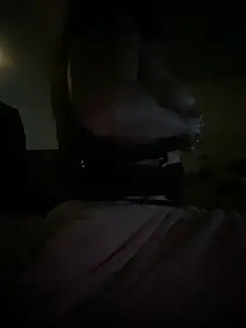 allana69 online show from 11.24.25