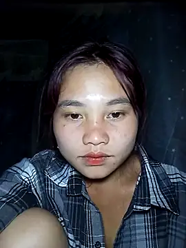 Snapshot of EllyBaby20 chatting on 10.18.25 EllyBaby20 online show from 10.18.25