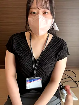 Snapshot of natsumi_NTR_TV chatting on 10.16.25 natsumi NTR TV online show from 10.16.25