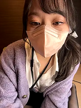 Snapshot of natsumi_NTR_TV chatting on 10.22.25 natsumi NTR TV online show from 10.22.25