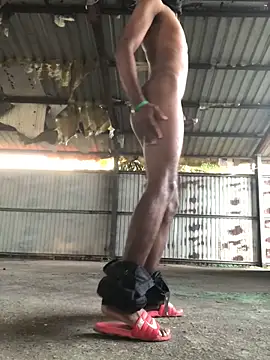 kavi1q1 online show from 10.28.25