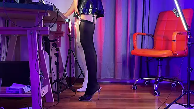 utopia2025 online show from 10.17.25