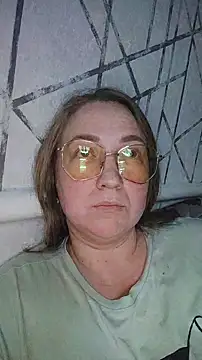 Kiss Eva online show from 12.07.24