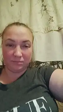 Kiss Eva online show from 02.05.25