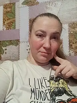 Kiss Eva online show from 02.11.26