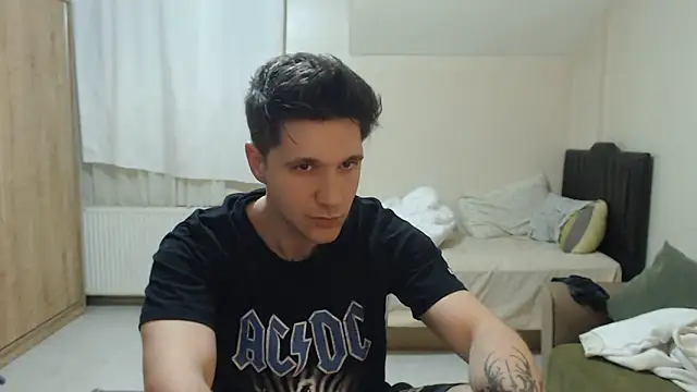 Snapshot of 2handsomemann chatting on 05.29.26 2handsomemann online show from 05.29.26