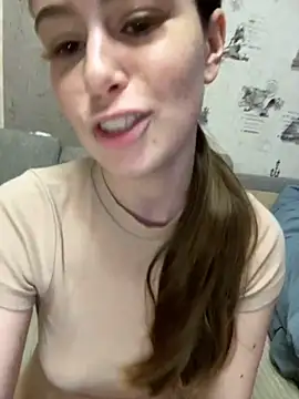 Snapshot of Soyyyaa chatting on 09.28.25 Soyyyaa online show from 09.28.25