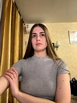 Snapshot of Soyyyaa chatting on 12.03.25 Soyyyaa online show from 12.03.25