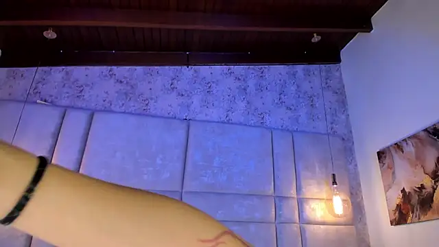 Mily Vermont online show from 01.10.26