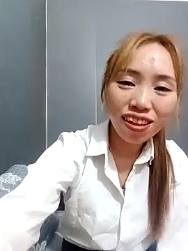 sulove xx online show from 04.17.26