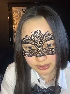 Snapshot of NENEandOJI chatting on 03.03.26 NENEandOJI online show from 03.03.26