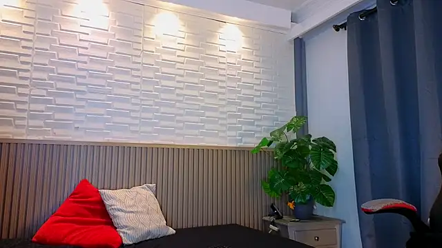 Snapshot of MelissaJhones chatting on 09.15.25 MelissaJhones online show from 09.15.25