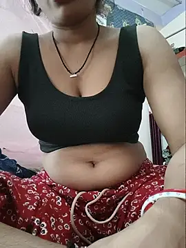 Snapshot of Miss_Sija chatting on 07.08.26 Miss Sija online show from 07.08.26