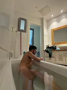 husbandandwifetobe online show from 12.20.25