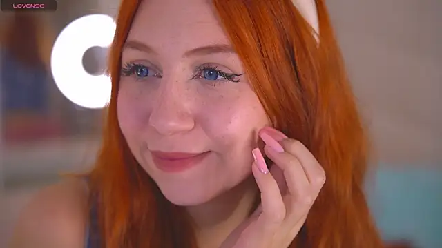 Venelopa online show from 10.14.25